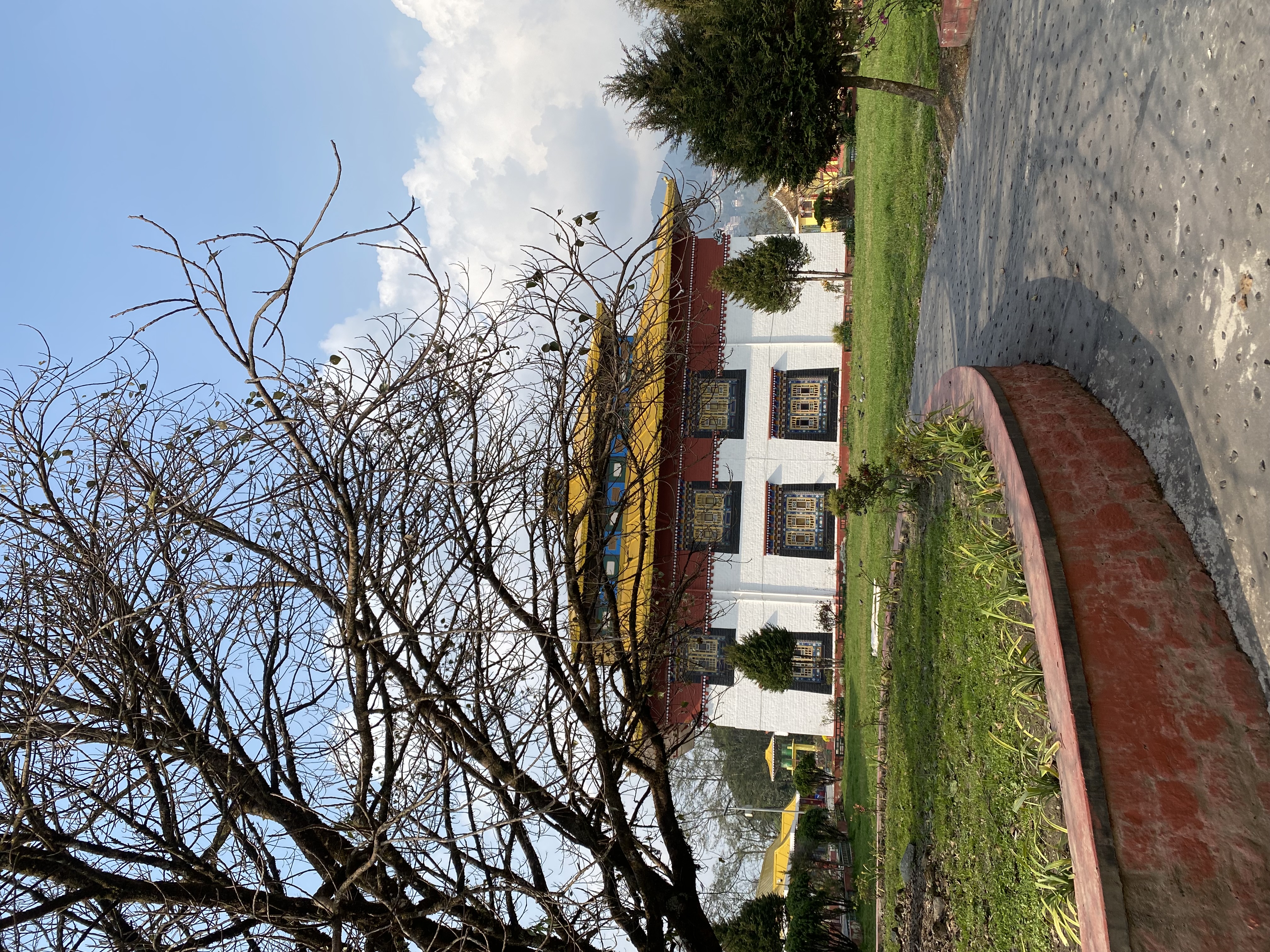 Leisure holidays — scenic hill stay